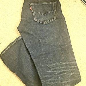 511 LEVI JEANS
